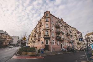 Apartament w Kamienicy Plac Bernardyński