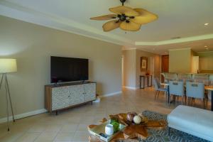 Del Mar 5i 3 bdr Garden View in Los Suenos