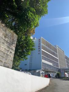 Kenny Hill Residence Kuching by PILLOWTALKS