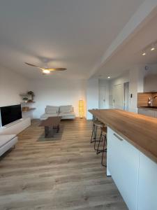 Vue & terrasse Appartement lumineux Fréjus