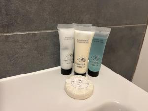 Little Nook - Watlingtons treasure!