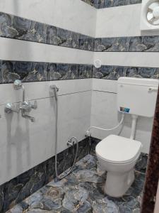 Shree Radha home stay nearby ghats & kaal bhairav temple