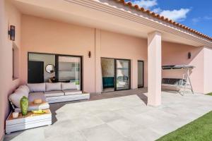 Villa Picasso Caleta