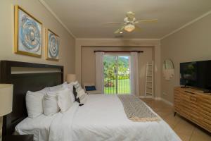 Del Mar 5J 3 bdr Garden View in Los Suenos