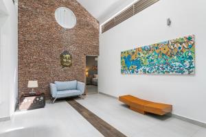 Amazing 4BR house with private pool