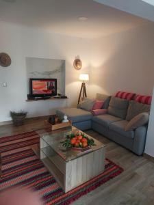 Casa da Ermida Cottage with Jacuzzi and fantastic views