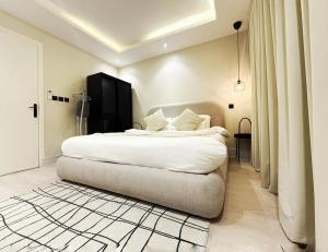 شقة انيقة بصالة وغرفة نوم