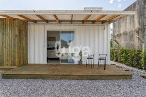 Luga Experiência Container na Praia da Pinheira