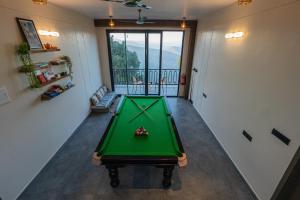 SaffronStays The Unwind Chalet Majestic Suites