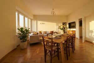 Maison Beige by VAYA STAYS