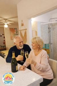 SUNNY PLACE - FUNNY PLACE, Apartament ze słonecznym ogródkiem na Wyspie Sobieszewskiej - BALTIC LINE