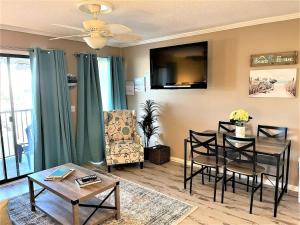 Ocean Villa B314 - Relaxing Top Floor Views