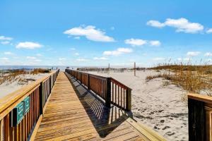 OV A-104 Ocean Villa - Ocean Front Resort Sleeps