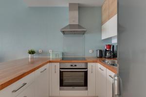 Staywin TANDETA Old Town apartments