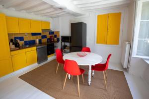 3 étoiles gîte, bocage, beaches, Mt St Michel, Bayeux, D-Day