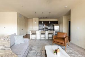 Landing Modern 3BD Gym Pool