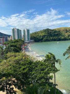 Apto Areia azul-PÉ NA AREIA- PETFRIENDLY PREMIUM na prainha