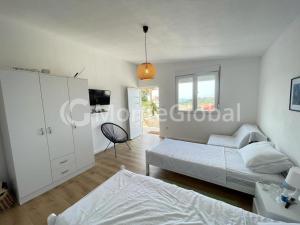 Apartmans White perl