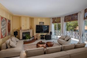 Orizon Seaview Villa with private pool