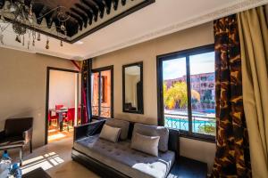 River Palm élégant appartement 2 ch vue piscine