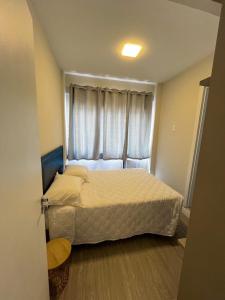 Apto 100 metros da praia 201 Edificio Poa 03 Quartos