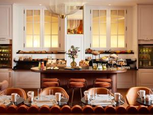 Sofitel Paris Baltimore Tour Eiffel