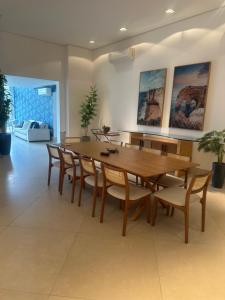 Mansão pé na areia no exclusivo condominio resort Jequitimar