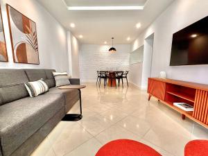 3 quartos, recepção 24h e garagem - Leblon