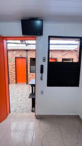 Hospedaria Meni - Localizado na Santa Efigênia próximo das principais áreas comerciais e turísticas de São Paulo