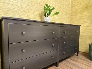 Quiet Corner family apartment