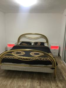 Rez-de-villa cosy avec jacuzzi et billiards Callas