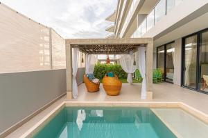 Bohemian 2BR - Morros Kai - Private pool & parking
