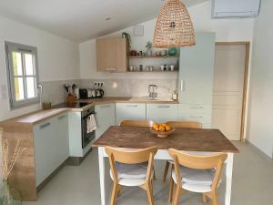 Cozy house in Provence with pool