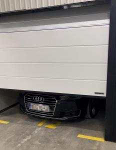 Stella LUX sa privatnom garažom