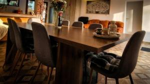 Casa de sub Brazi Relaxare la munte cu Ciubar