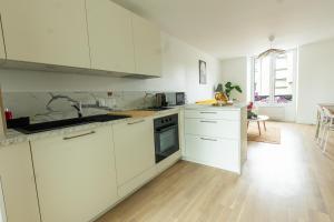 T2 Lumineux au Centre d Orsay Proche Gare RER