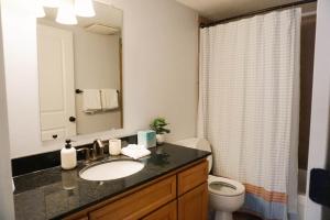 Stylish 1-Bedroom Stay Near Downtown SLC