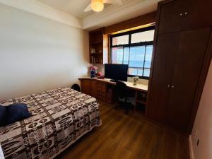 Alto padrão à beira-mar Varanda grande 4 quartos sendo 2 suites