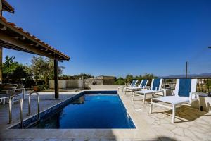 Stroumpi Private Pool Villa