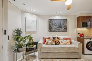 Modern 1BDR flat in the heart of Paris