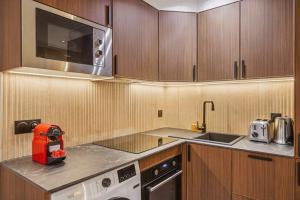 Modern 1BDR flat in the heart of Paris