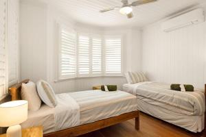 Leafy Hawthorne Haven Pool Gym & City Convenience