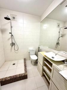 Затишна квартира на Празькому