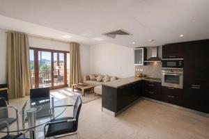 Hawana Salalah Resort Apartment with Marina View Self Check-In