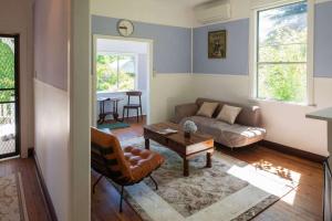 Homelike Suites in Central Leura Minutes to Shops & Train