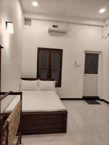 Cinnamon Shade by Achievers