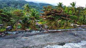 Sirus Base Camp Tagulandang