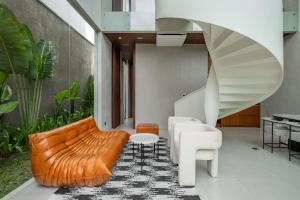 New 2BR Tropical Stylish Villa Canggu - 4 min to Finns