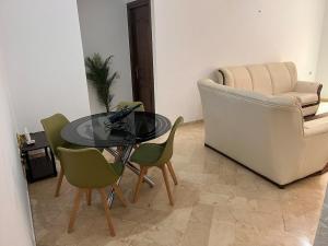 2 bedroom apartment with breakfast included