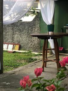 Casa com pátio a 150 metros da Praia da Vila Imbituba